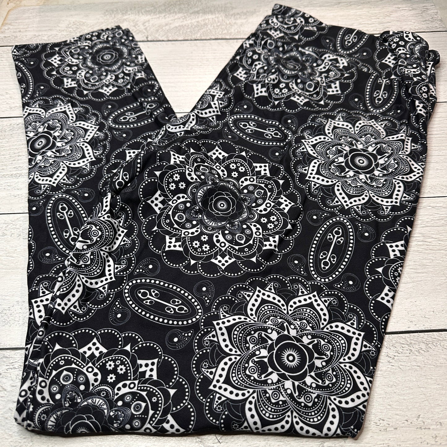 TC2 - Adult Leggings Bundle - 3