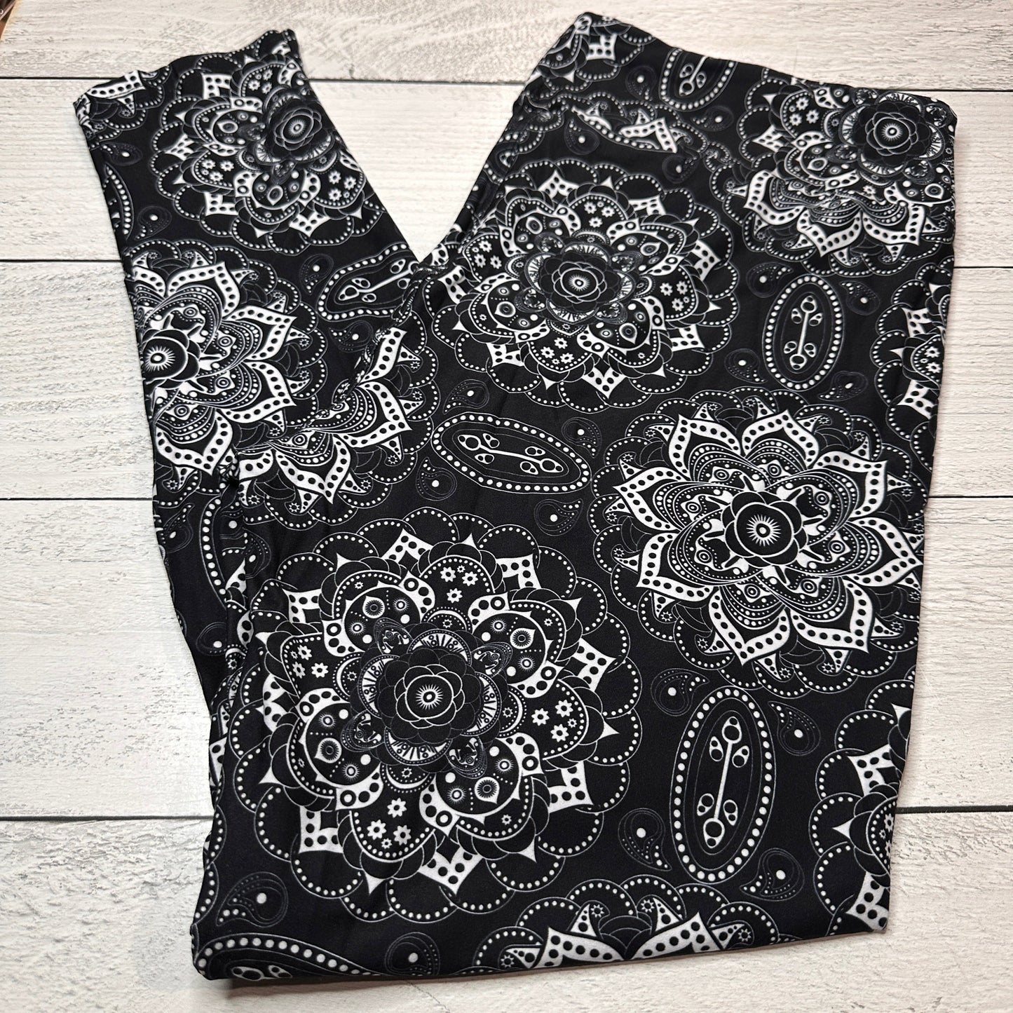 TC - Adult Leggings Bundle - 14