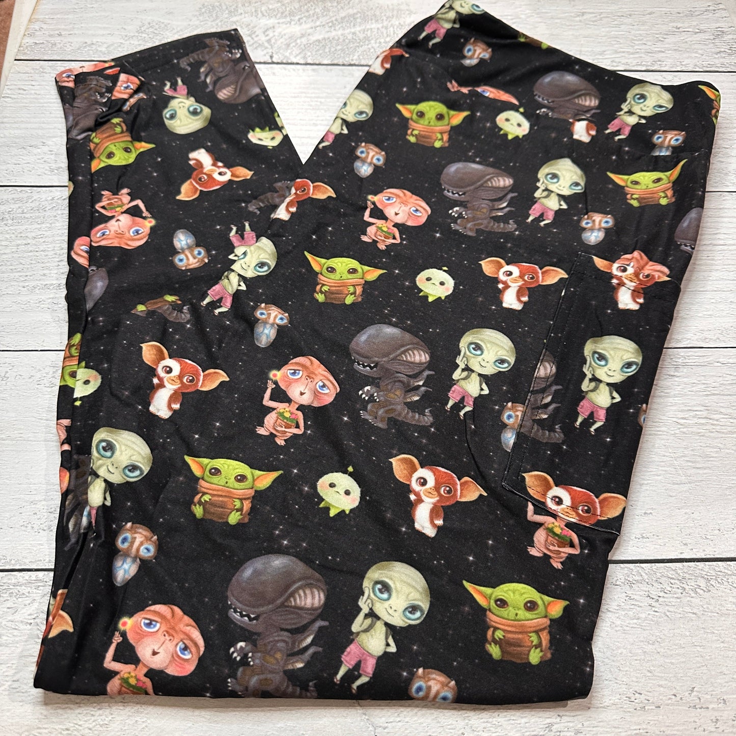 TC2 - Adult Leggings with Pockets Bundle - 12