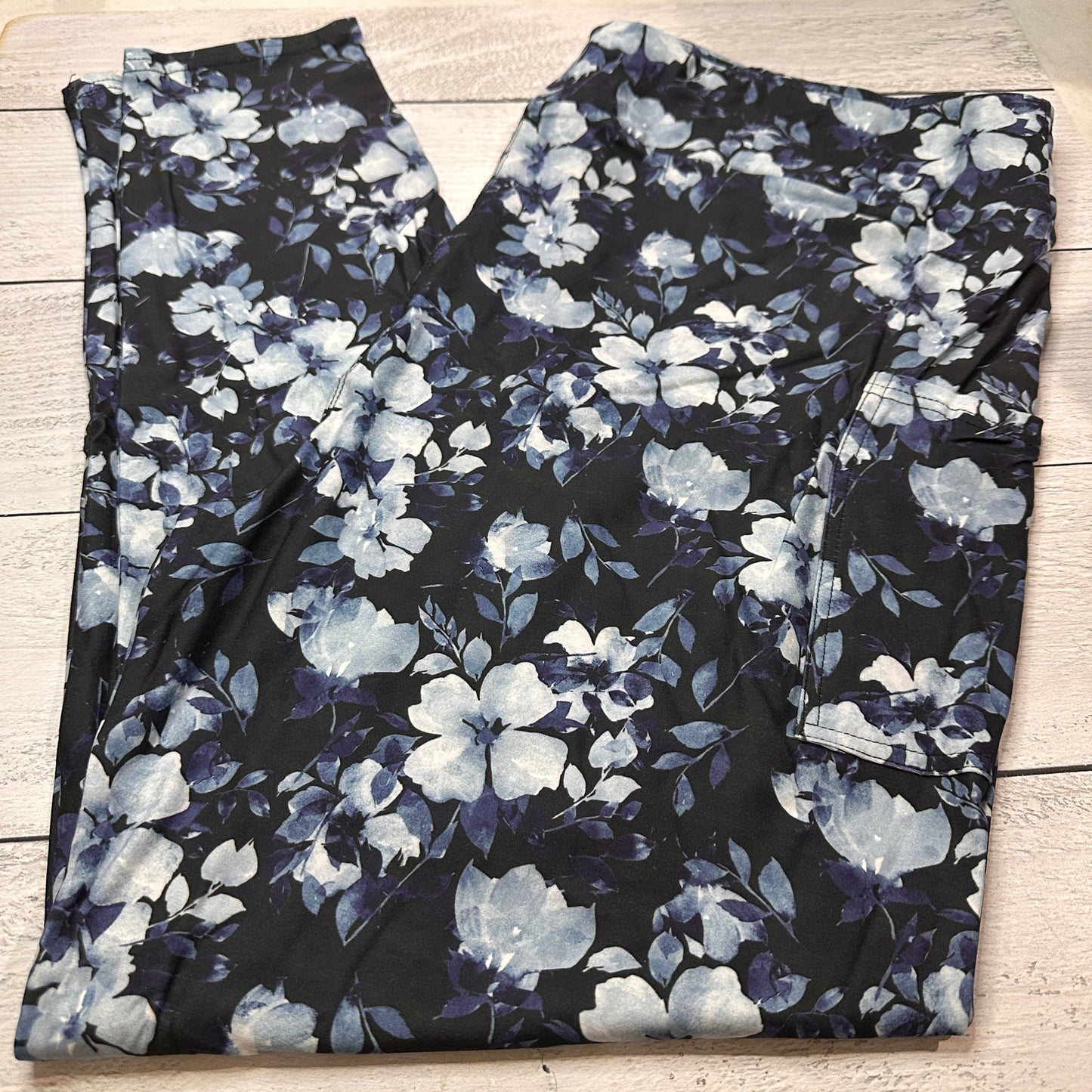 TC3 - Adult Leggings with Pockets Bundle - 12