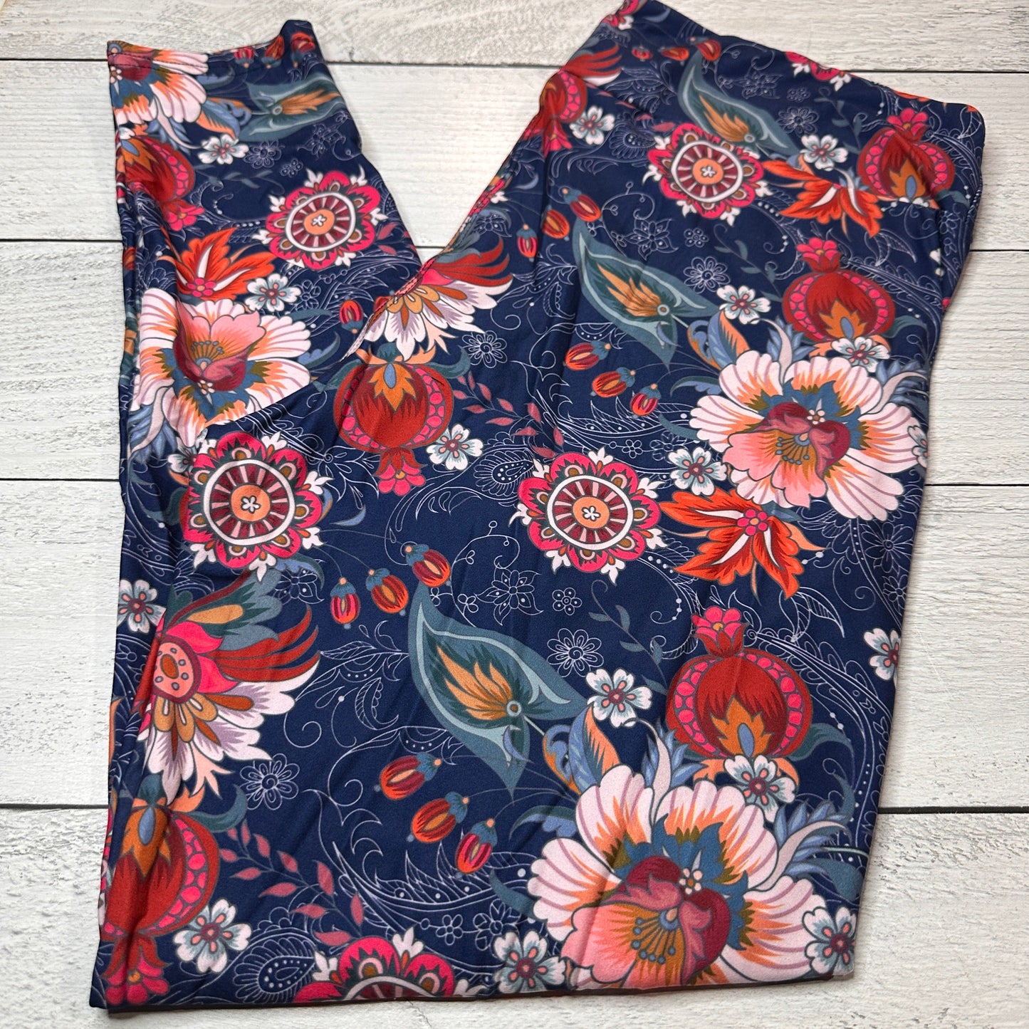 TC - Adult Leggings Bundle - 12